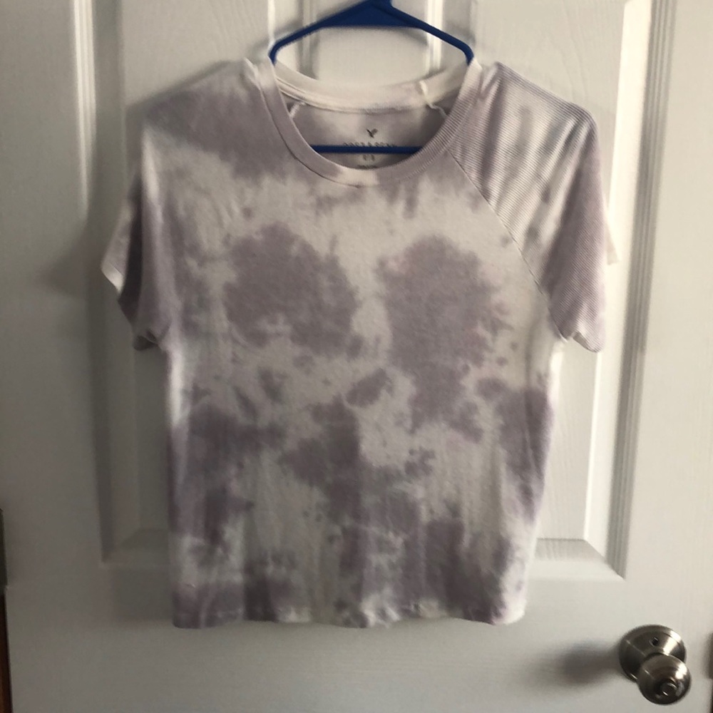 American Eagle shirt